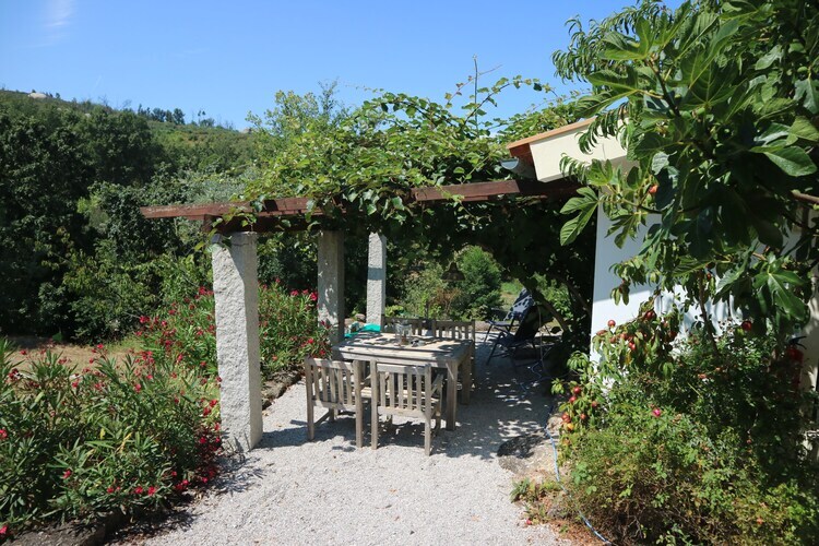Casa Retiro : gîte campagne avec piscine à Covas - Photo 17