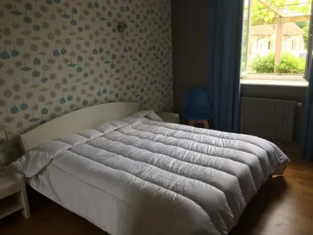 Gîte 10 pers. avec salle de jeux, trampoline et terrain : photo 5