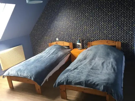 Gîte 10 pers. avec salle de jeux, trampoline et terrain : photo 17