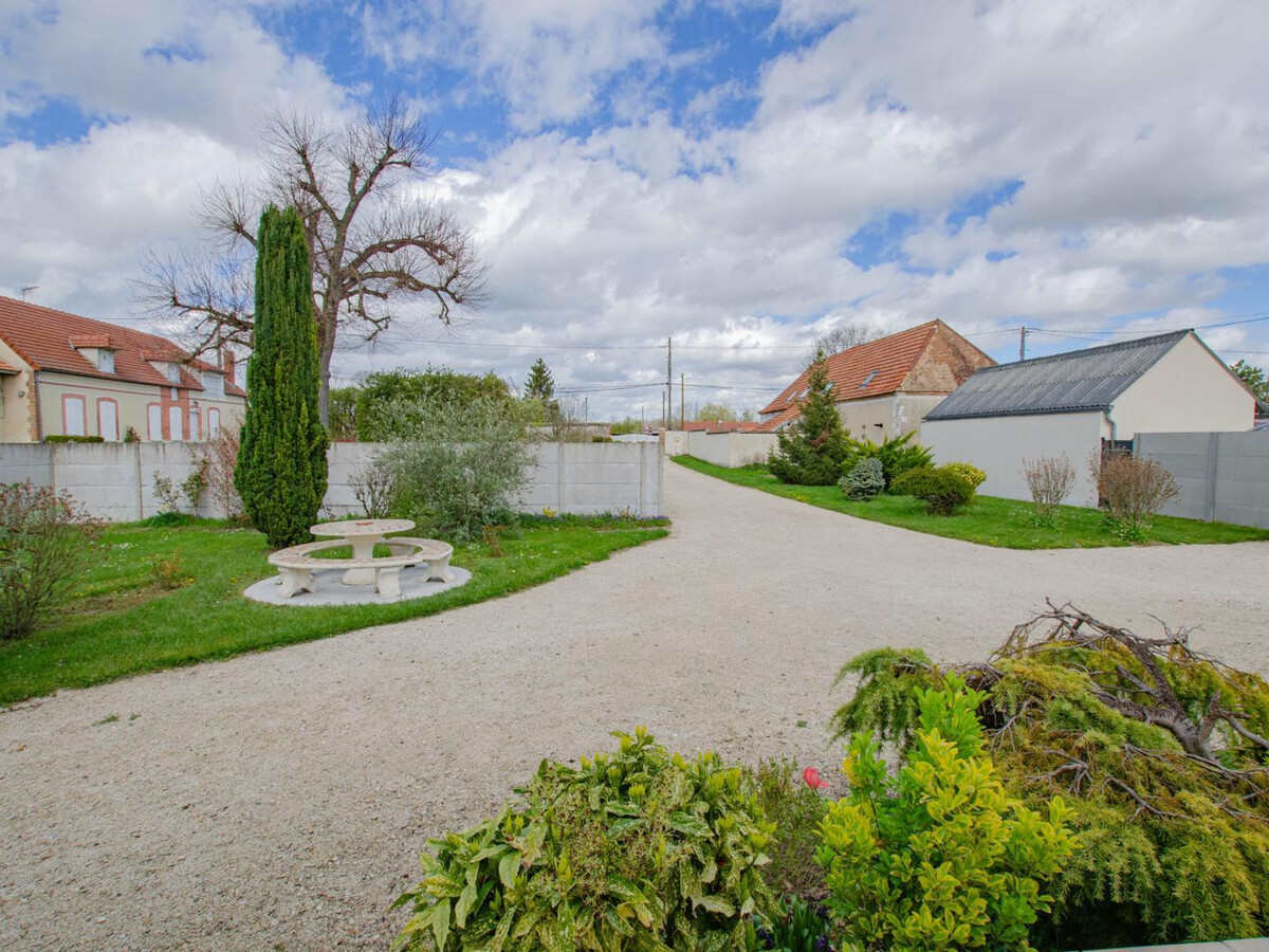 Le Clos tranquille : Gîte 2 chambres, jardin et parking à Châtres - Photo 6