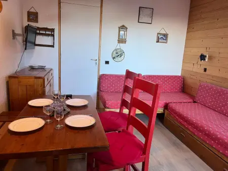 Location appartement à Les Avanchers Valmorel, Appartement cosy 2 pièces, pied des pistes, 4 pers., balcon, animaux acceptés