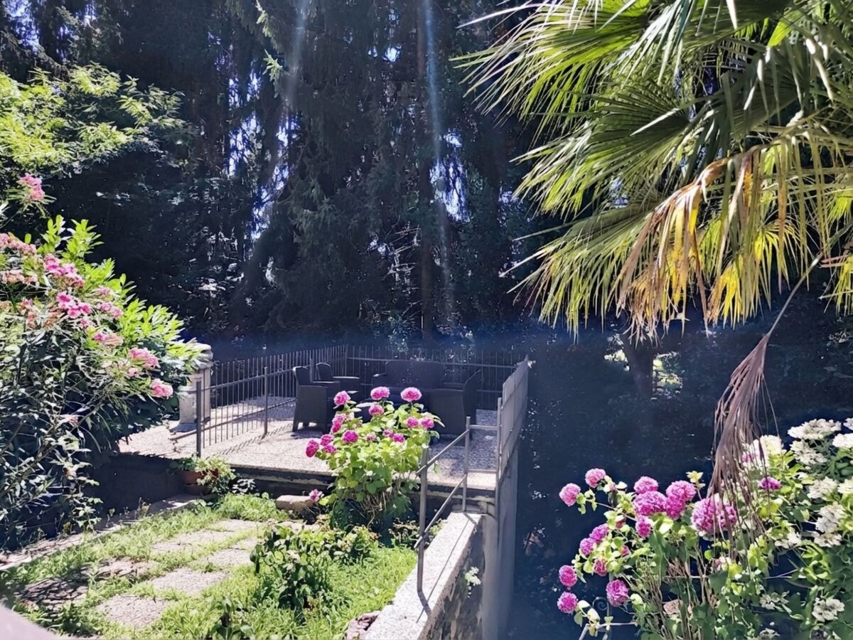Casa Sul Torrente – Maison 3 niveaux vue lac, San Siro - Photo 2
