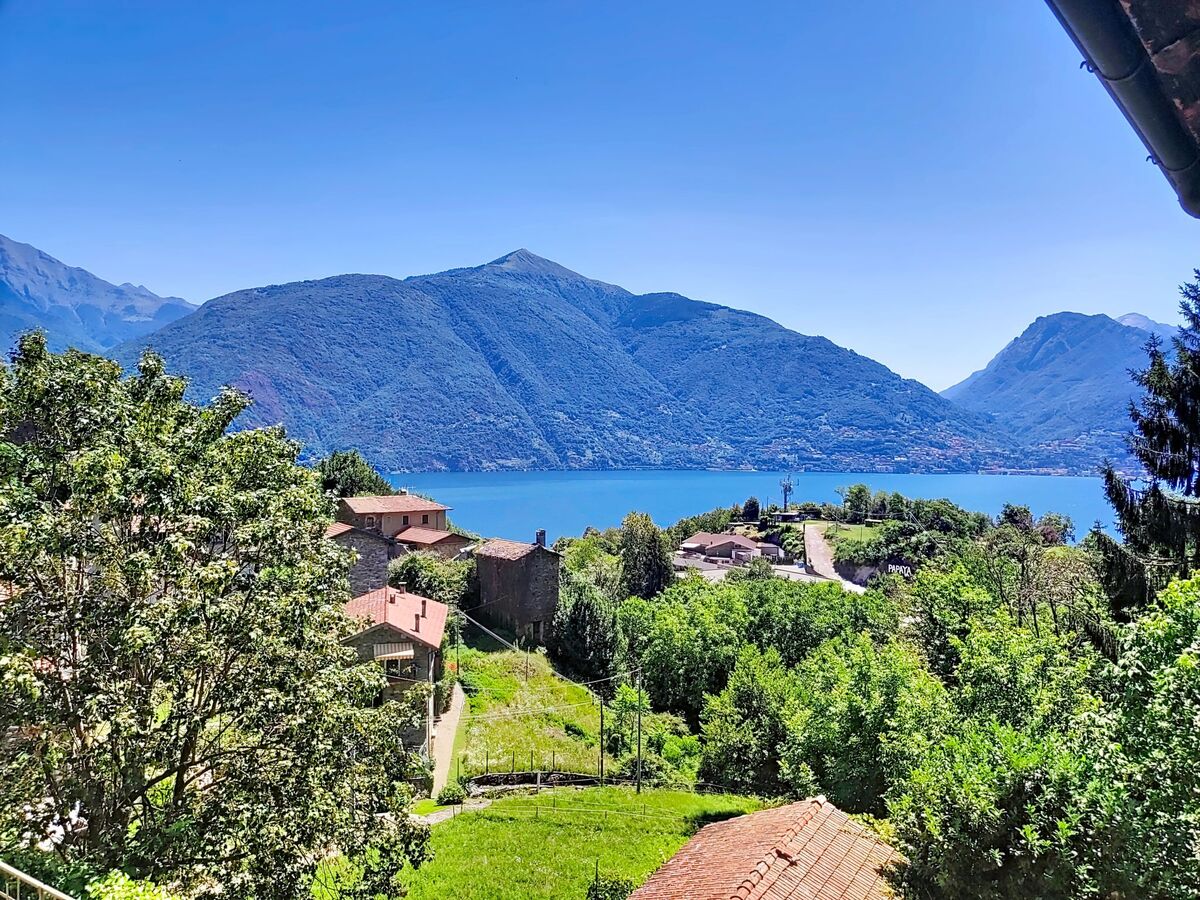 Casa Sul Torrente – Maison 3 niveaux vue lac, San Siro - Photo 5