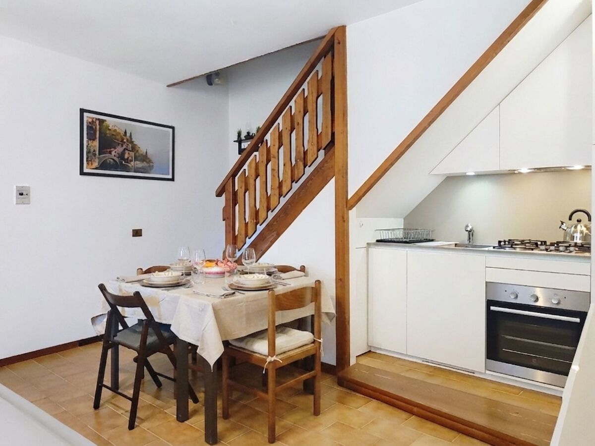 Casa Sul Torrente – Maison 3 niveaux vue lac, San Siro - Photo 11