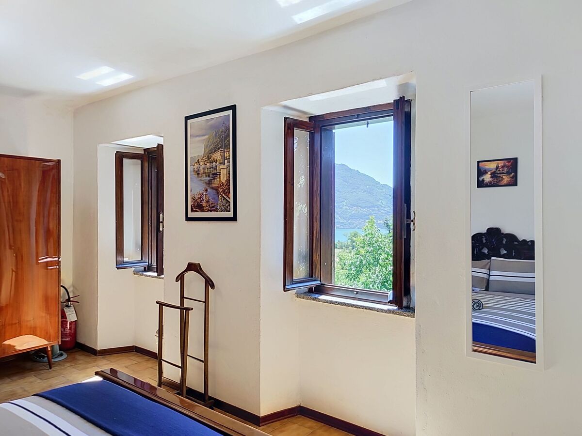 Casa Sul Torrente – Maison 3 niveaux vue lac, San Siro - Photo 13