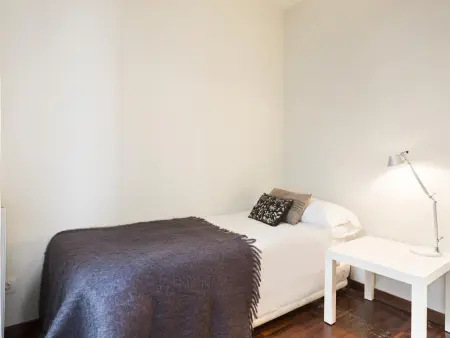 Appartement pour Cadres à Sarrià – Pedralbes: Confort, Parking et Proximité Metro - Photo 9