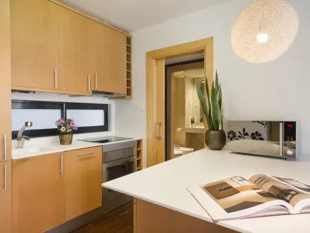 Appartement pour Cadres à Sarrià – Pedralbes: Confort, Parking et Proximité Metro - Photo 10