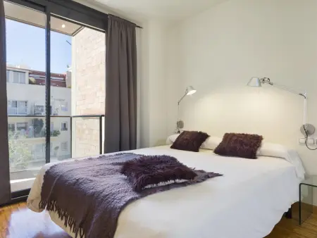 Appartement 90m² avec balcon à Barcelone, 6 personnes : photo 3