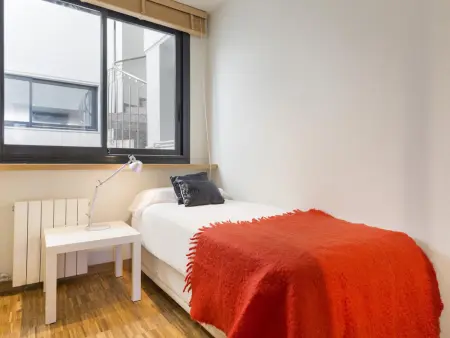 Appartement 90m² avec balcon à Barcelone, 6 personnes : photo 5
