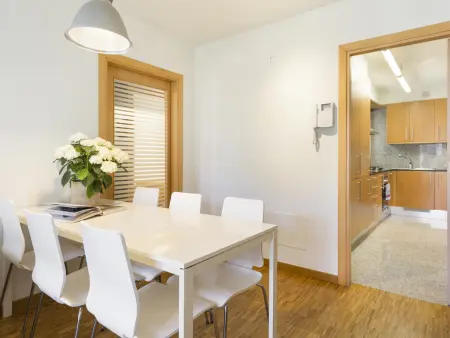 Appartement 90m² avec balcon à Barcelone, 6 personnes : photo 12