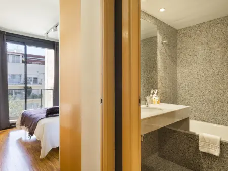 Appartement 90m² avec balcon à Barcelone, 6 personnes : photo 14