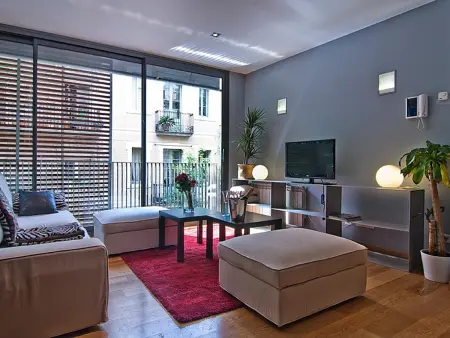 Triplex avec Terrasse, Piscine, Proche Métro à Barcelone - Photo 7