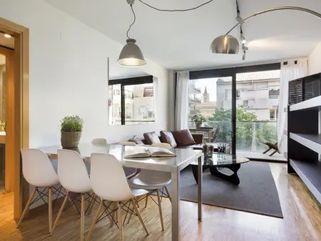 Appartement 3 chambres avec balcon et métro à proximité : photo 11