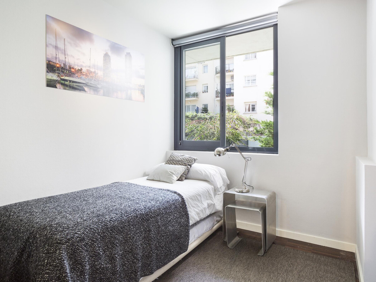 Duplex 100 m² avec piscine privée pour 10 à Barcelone - Photo 15