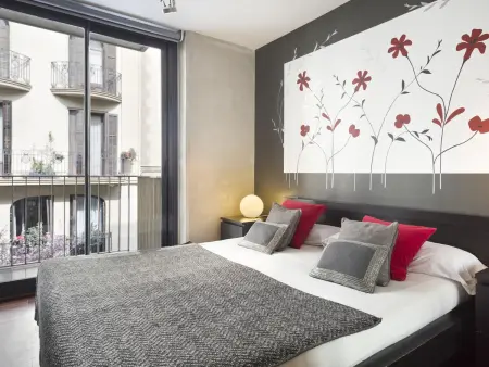 Appartement chic au centre-ville avec terrasse et climatisation - Photo 1