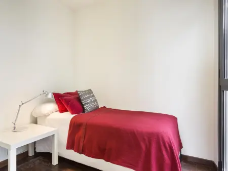 Appartement chic au centre-ville avec terrasse et climatisation - Photo 10