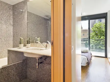 Appartement de Standing avec Parking au Centre de Barcelone pour 6 Personnes - Photo 9