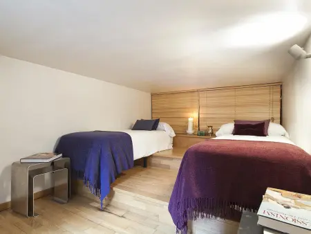 Appartement Duplex Idéal au Centre de Barcelone, 4 Chambres, Proche du Parc Guell - Photo 8