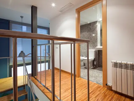 Appartement Duplex Idéal au Centre de Barcelone, 4 Chambres, Proche du Parc Guell - Photo 15