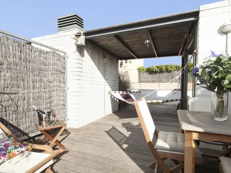Location appartement à Barcelone, Triplex avec Terrasse Privée au Centre de Barcelone pour 6 Pax