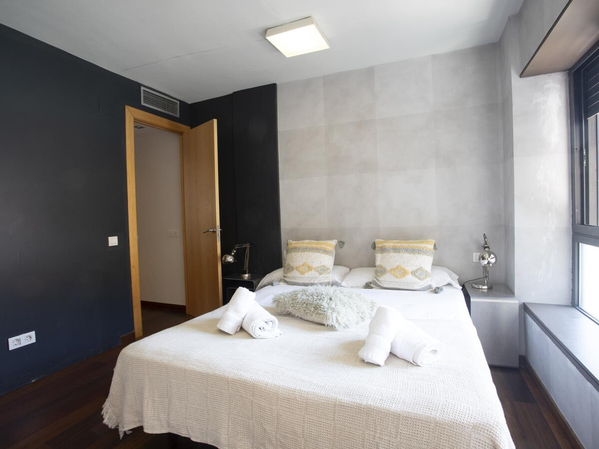 Duplex 3 chambres, terrasse 30m² et piscine à Barcelone - Photo 19