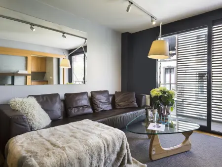 Appartement 90 m² Barcelone, 6 pers, terrasse, métro Muntaner : photo 2