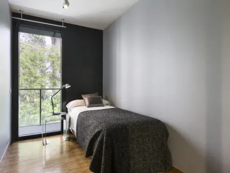 Appartement 90 m² Barcelone, 6 pers, terrasse, métro Muntaner : photo 7