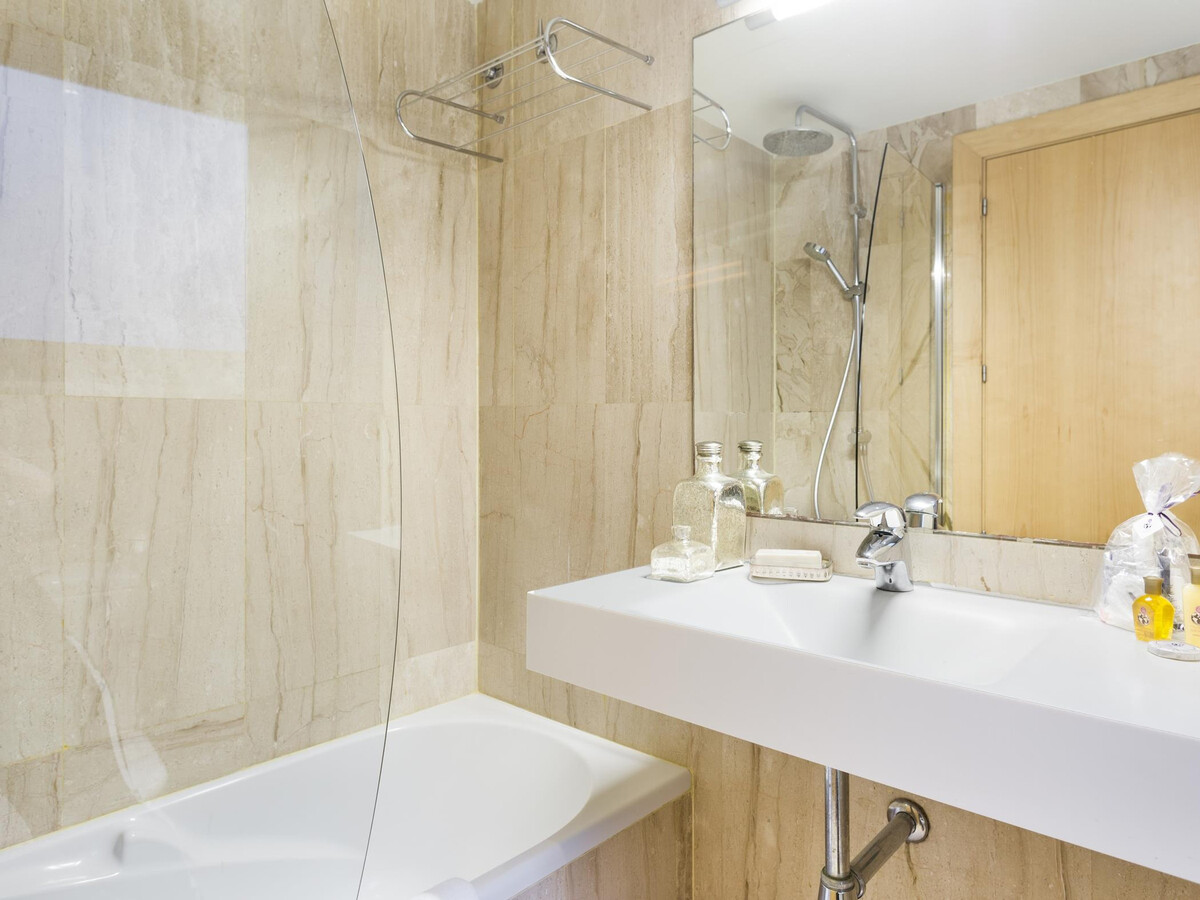 Duplex Sarrià, piscine privée, 10 pers. à Barcelone - Photo 15