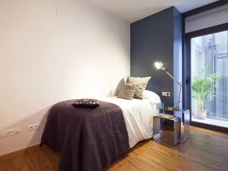 Appartement Triplex avec Terrasse Privée au Parc Güell, 3 Chambres, 2 SDB, Clim, Parking - Photo 4