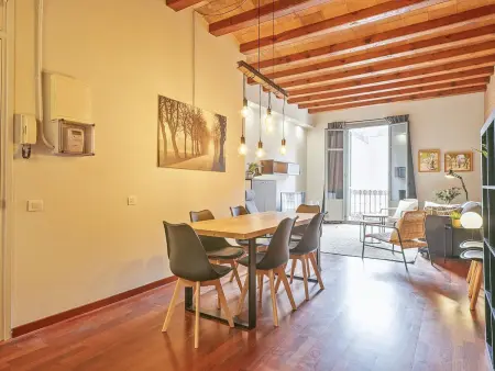 Appartement 90 m² Gràcia, 2 balcons, 5 personnes : photo 5