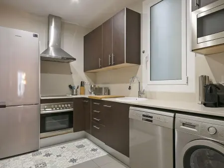 Appartement 90 m² Gràcia, 2 balcons, 5 personnes : photo 7