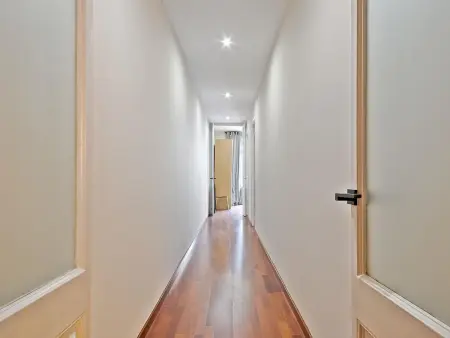 Appartement 90 m² Gràcia, 2 balcons, 5 personnes : photo 8