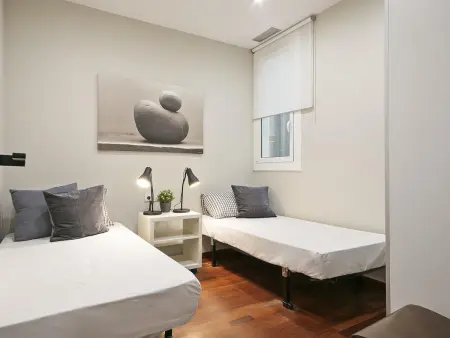 Appartement 90 m² Gràcia, 2 balcons, 5 personnes : photo 13