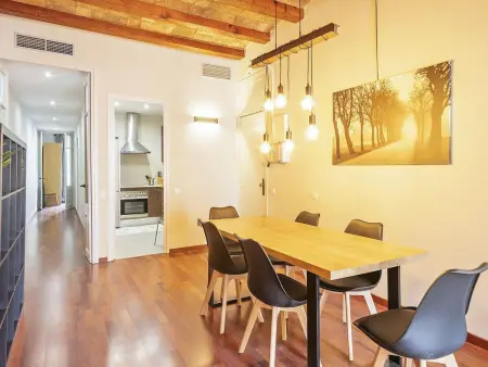 Appartement 90 m² Gràcia, 2 balcons, 5 personnes : photo 15