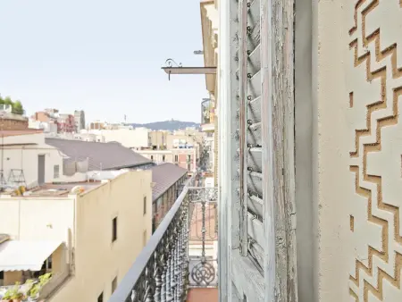Appartement 90 m² Gràcia, 2 balcons, 5 personnes : photo 16