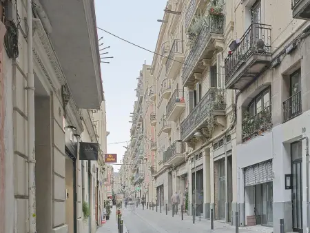 Appartement 90 m² Gràcia, 2 balcons, 5 personnes : photo 18