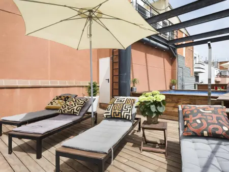 Location appartement à Barcelone, Appartement Central Barcelone avec Piscine – 8 Personnes