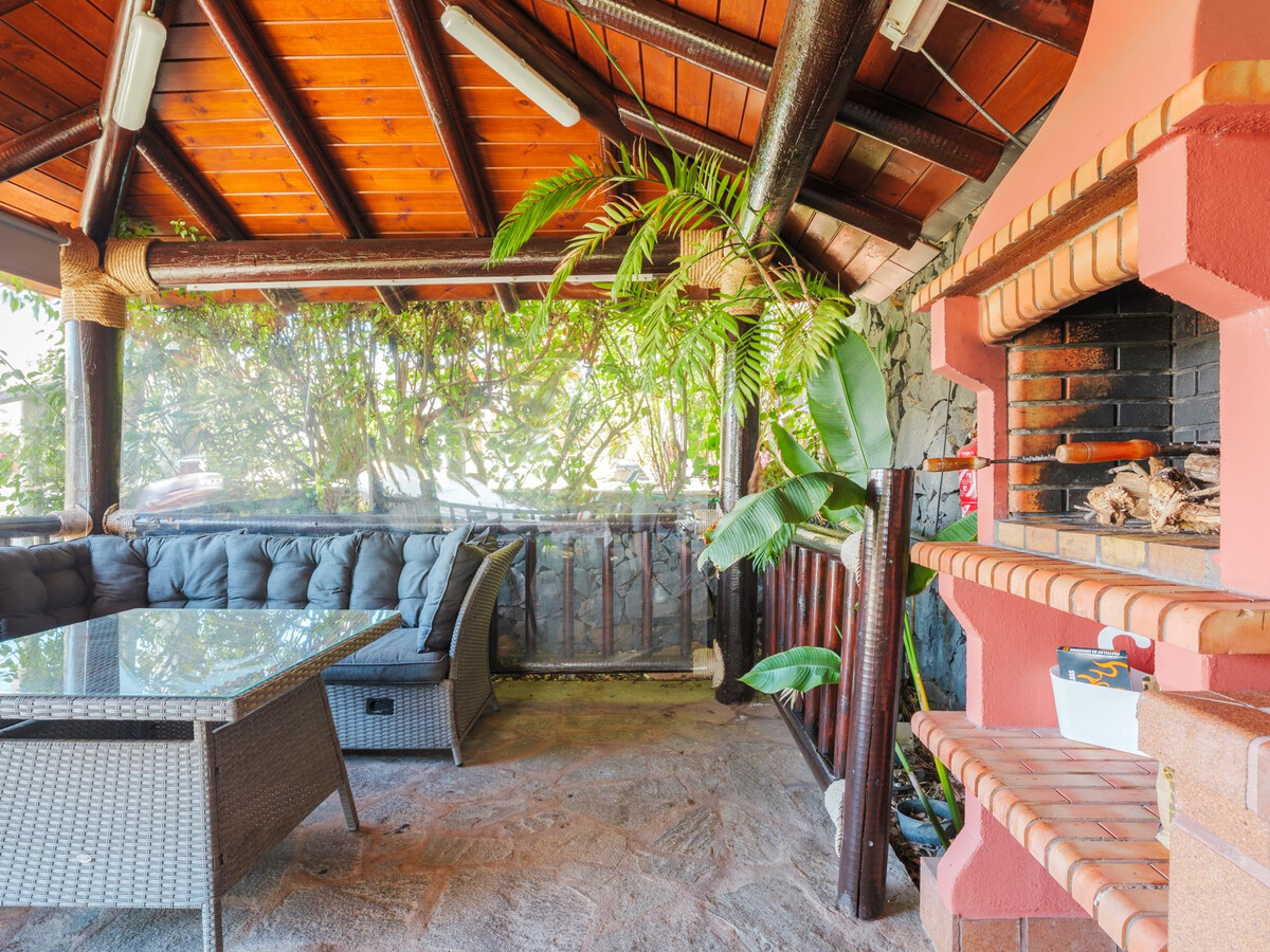 Cabane bois avec piscine 8x4m privée à La Laguna - Photo 10