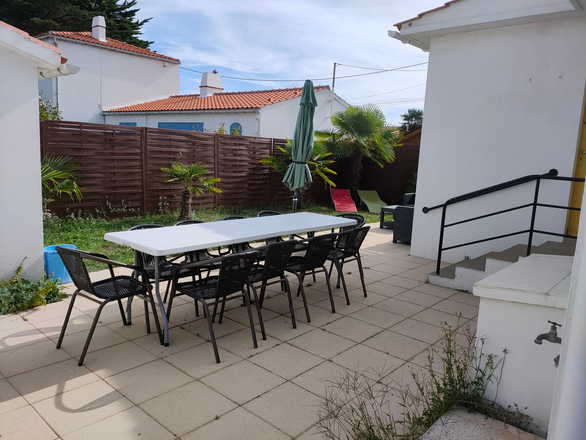 Maison 6 pers. à 1200m de la plage, jardin avec douche - Photo 5