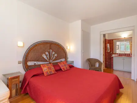Appartement 2 pièces centre Saint-Tropez, 600 m mer : photo 12