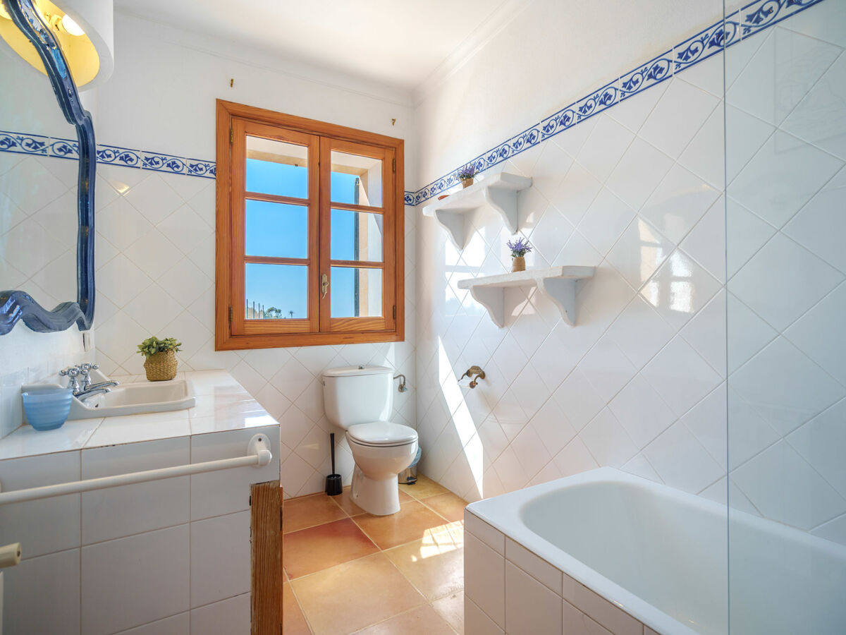 Maison Gran Llombards – piscine privée, 200 m² à 700 m de la mer - Photo 26