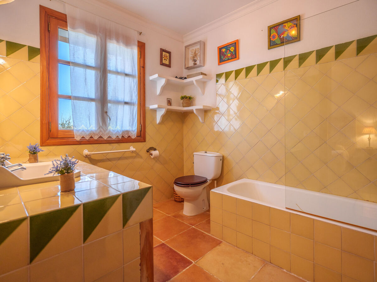Maison Gran Llombards – piscine privée, 200 m² à 700 m de la mer - Photo 31