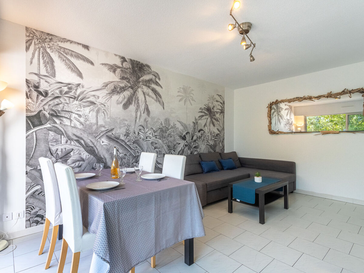 Appartement Le Grand Large, Hyères - Piscine et terrasse - Photo 4