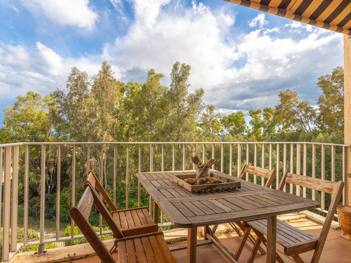 Appartement Le Grand Large, Hyères - Piscine et terrasse - Photo 10