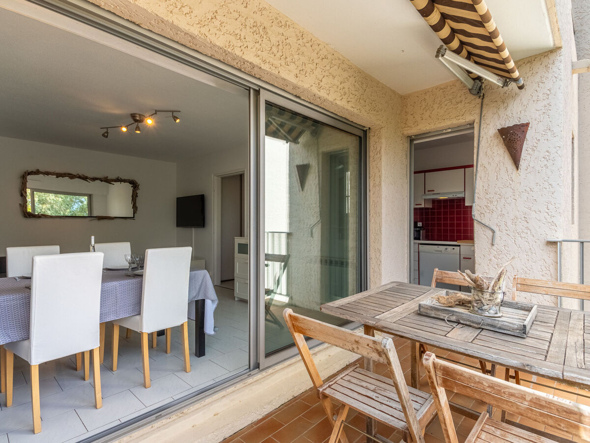 Appartement Le Grand Large, Hyères - Piscine et terrasse - Photo 11
