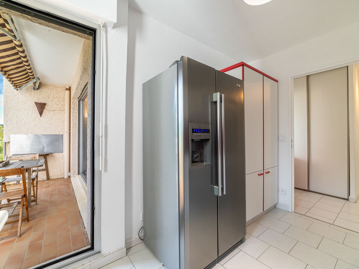 Appartement Le Grand Large, Hyères - Piscine et terrasse - Photo 14