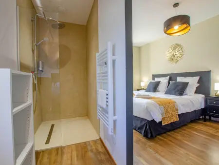 Gîte 10 pers. avec spa bord de rivière à Buxeuil : photo 14
