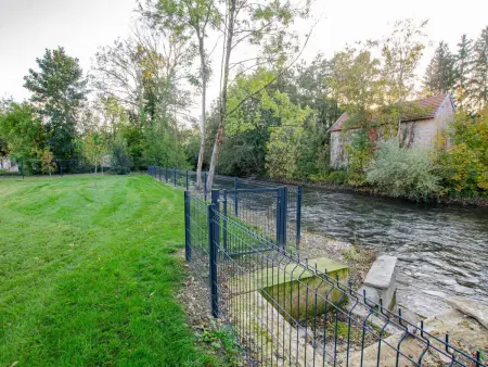 Gîte 10 pers. avec spa bord de rivière à Buxeuil : photo 23