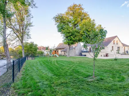 Gîte 10 pers. avec spa bord de rivière à Buxeuil : photo 25