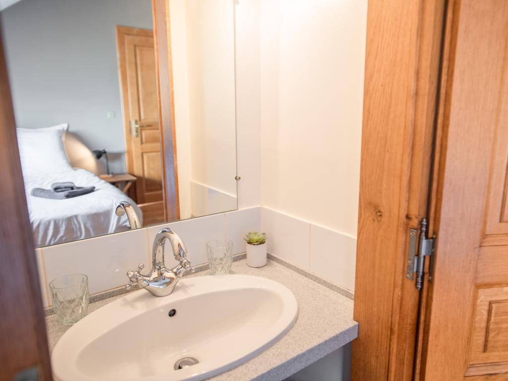 Gîte Cascade : maison de caractère à Guignicourt-sur-Vence, 4 chambres - Photo 33